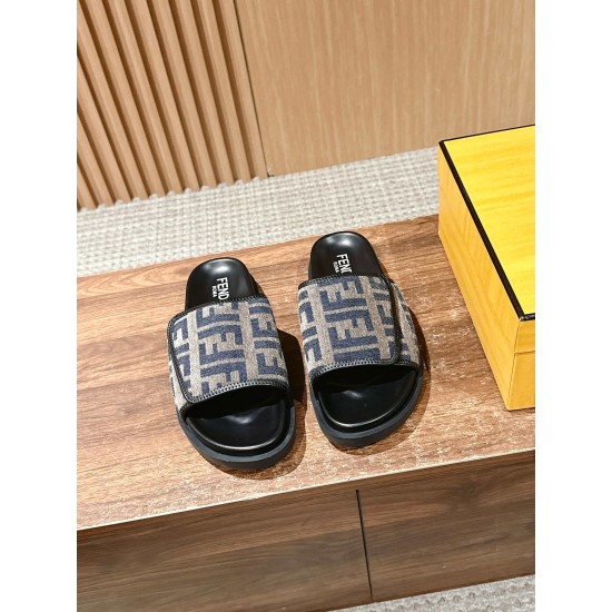 Fendi Slippers and sandals