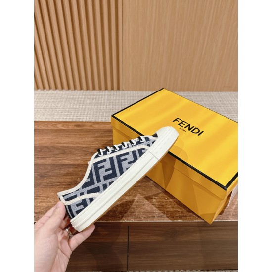 Fendi Sneakers