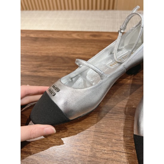 MiuMiu Sandals
