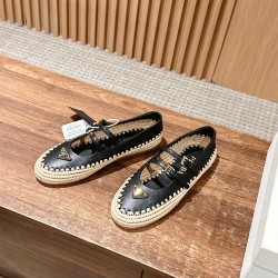 Prada Pumps and ballerinas