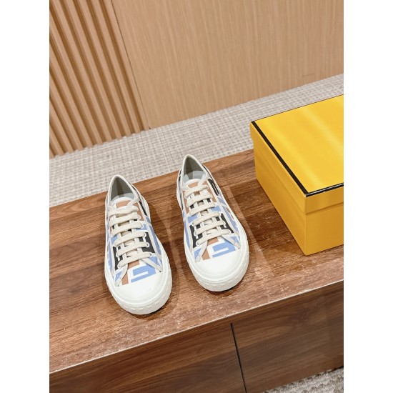 Fendi Sneakers