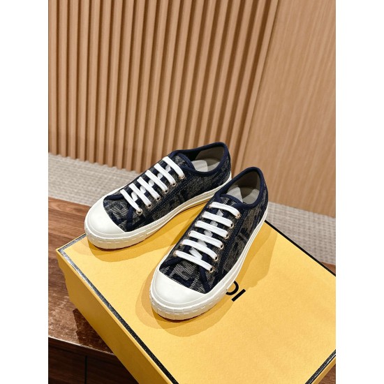 Fendi Sneakers