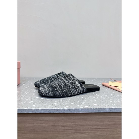 MiuMiu Slippers