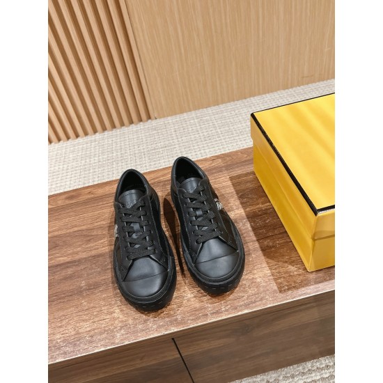 Fendi Sneakers
