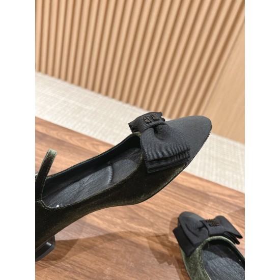 MiuMiu Sandals