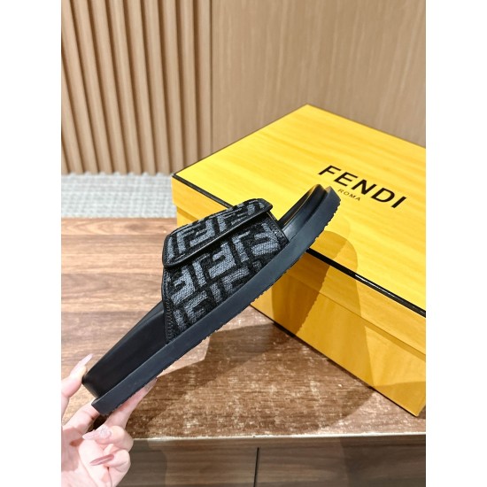 Fendi Slippers and sandals