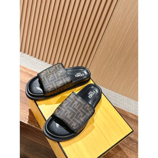 Fendi Slippers and sandals