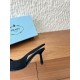 Prada Pumps and ballerinas