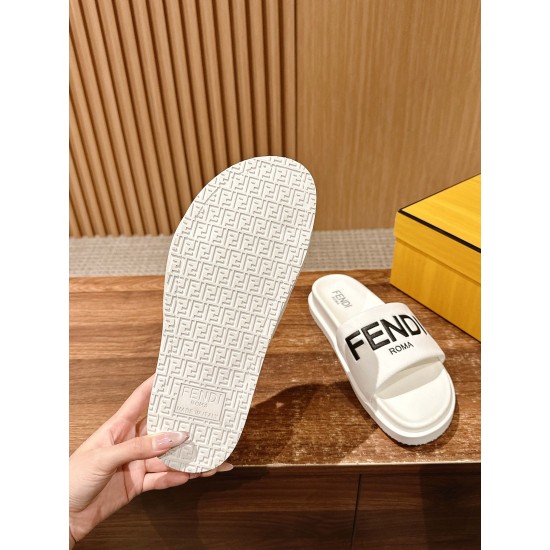 Fendi Slippers and sandals