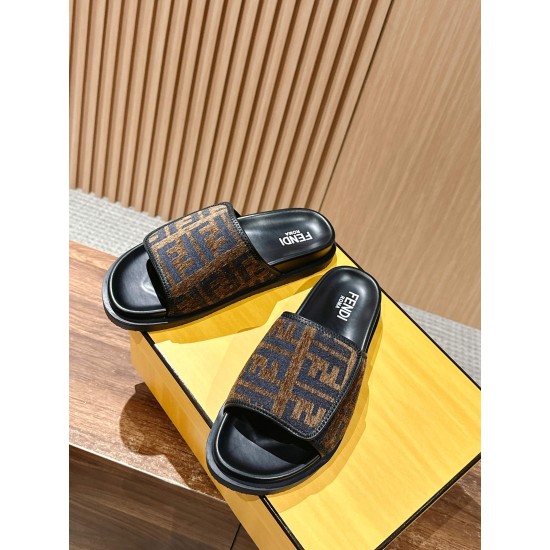 Fendi Slippers and sandals