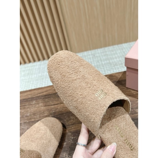 MiuMiu Slippers