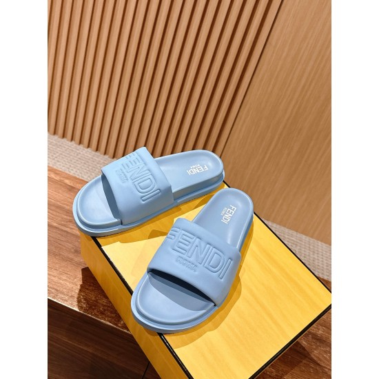 Fendi Slippers and sandals