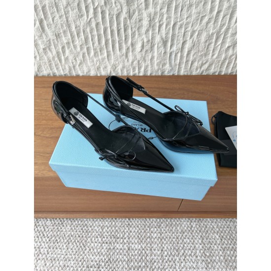 Prada Pumps and ballerinas