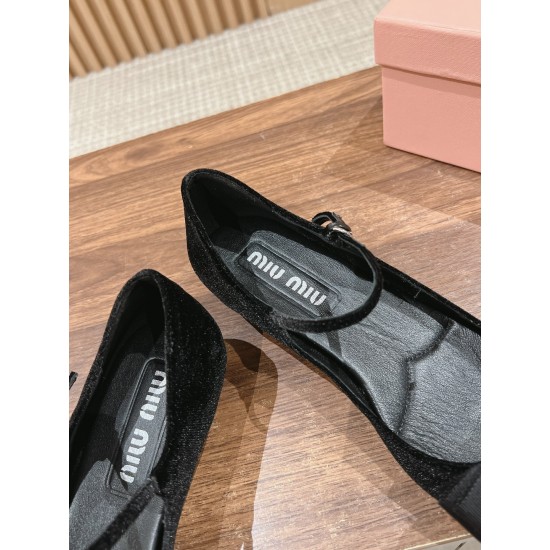 MiuMiu Sandals
