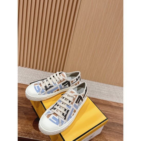 Fendi Sneakers