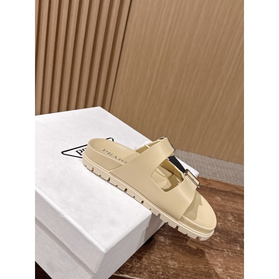 Prada Slippers and mules