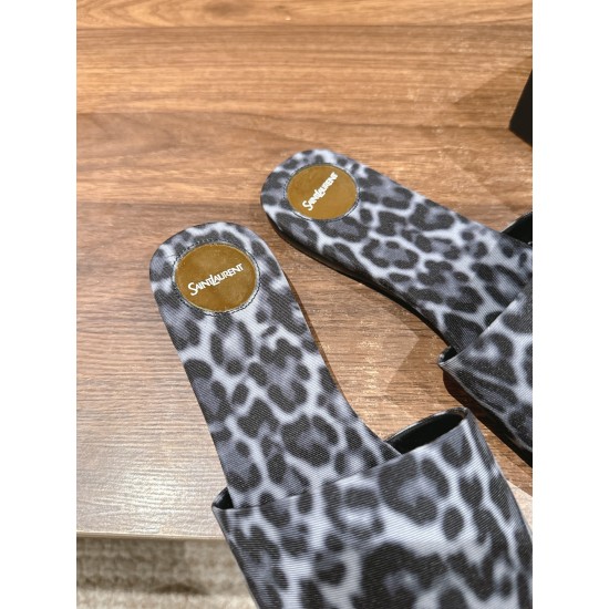 YSL Flats
