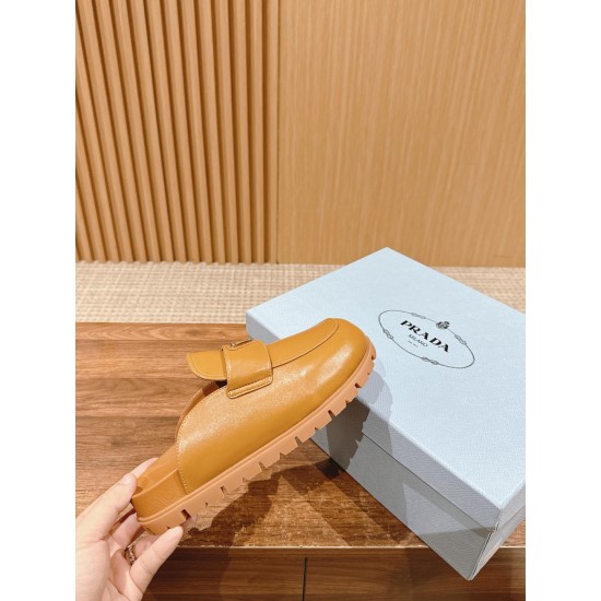Prada Slippers and mules