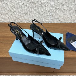 Prada Pumps and ballerinas