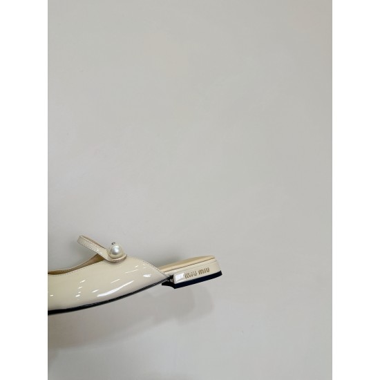 MiuMiu Slippers