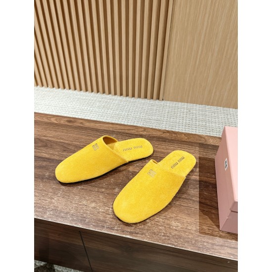 MiuMiu Slippers