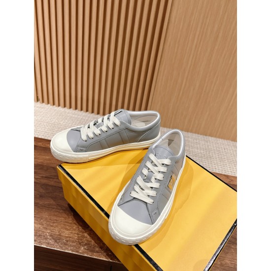 Fendi Sneakers