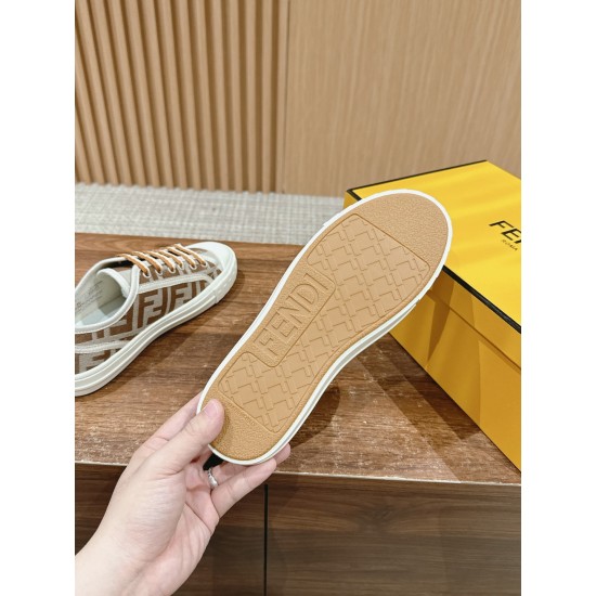 Fendi Sneakers