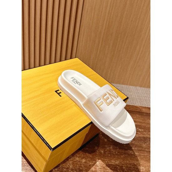 Fendi Slippers and sandals