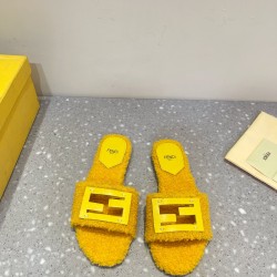 Fendi Slippers and sandals