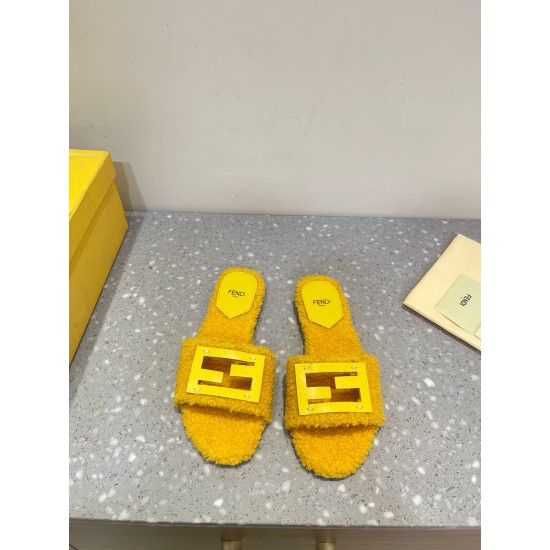 Fendi Slippers and sandals