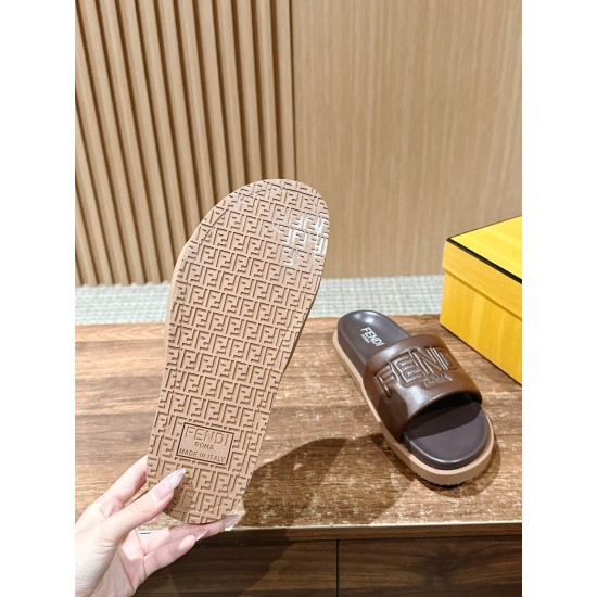 Fendi Slippers and sandals