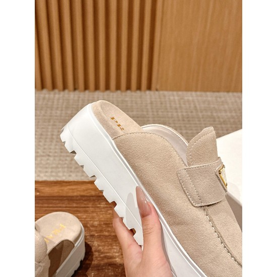 Prada Slippers and mules