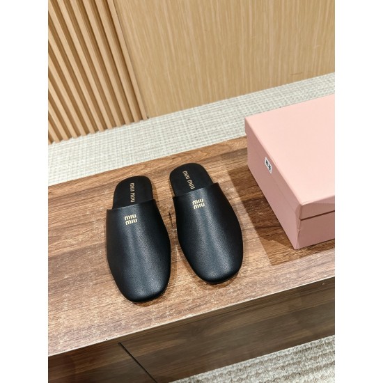 MiuMiu Slippers