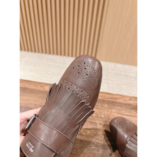 Prada Slippers and mules