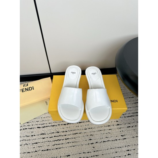 Fendi Slippers and sandals