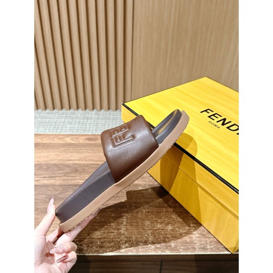 Fendi Slippers and sandals