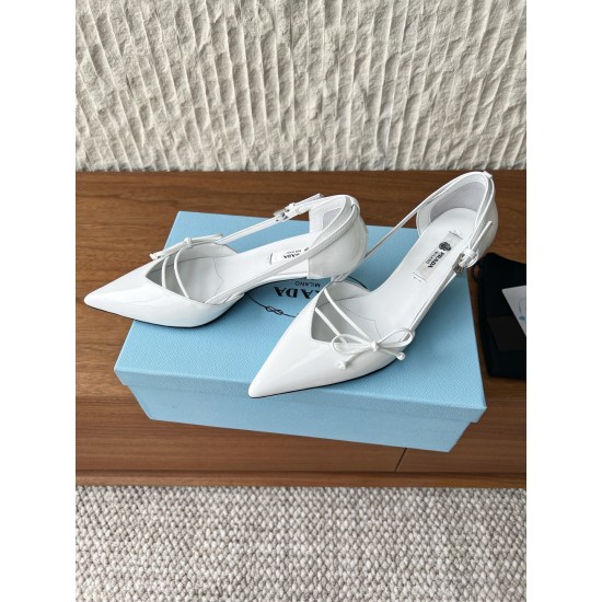 Prada Pumps and ballerinas