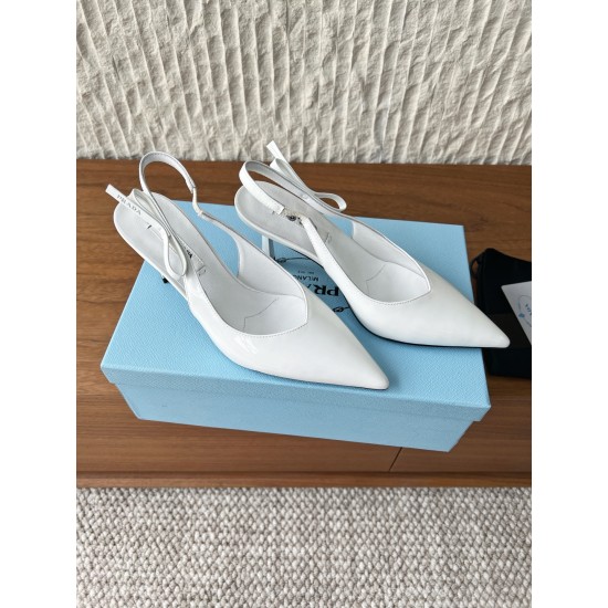 Prada Pumps and ballerinas