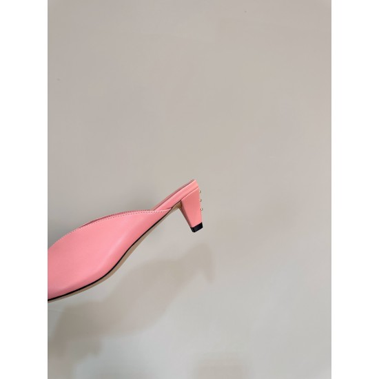 Fendi Slippers and sandals