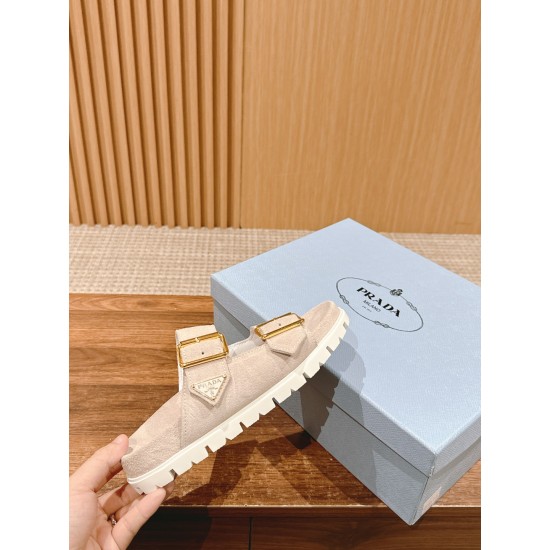 Prada Slippers and mules