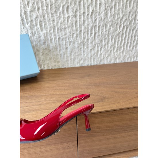 Prada Pumps and ballerinas