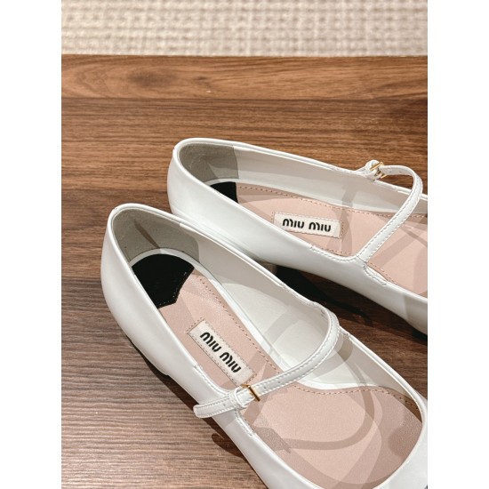 MiuMiu Sandals