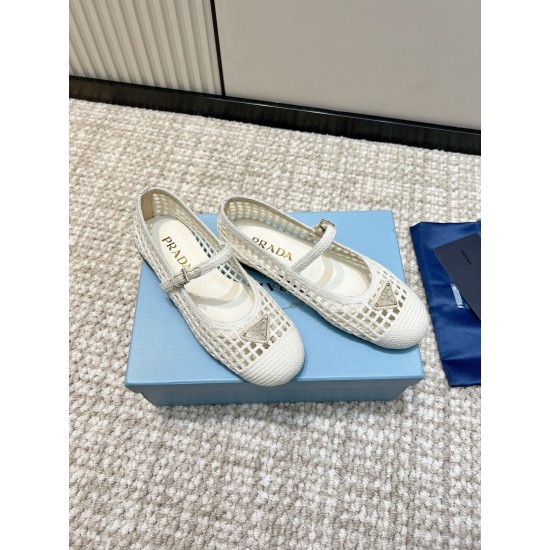 Prada Pumps and ballerinas