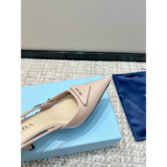 Prada Pumps and ballerinas