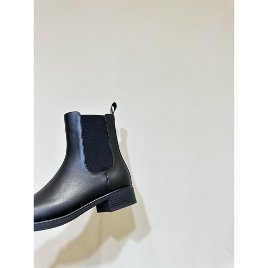 MiuMiu Boots