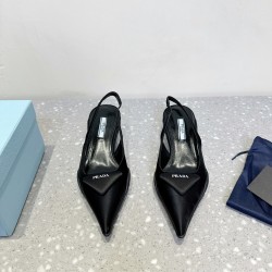 Prada Pumps and ballerinas