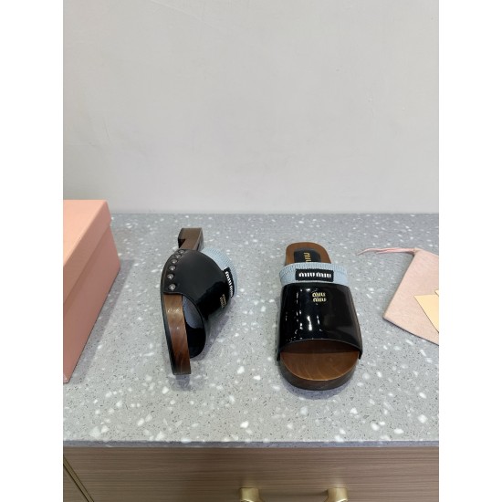 MiuMiu Slippers
