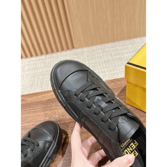 Fendi Sneakers