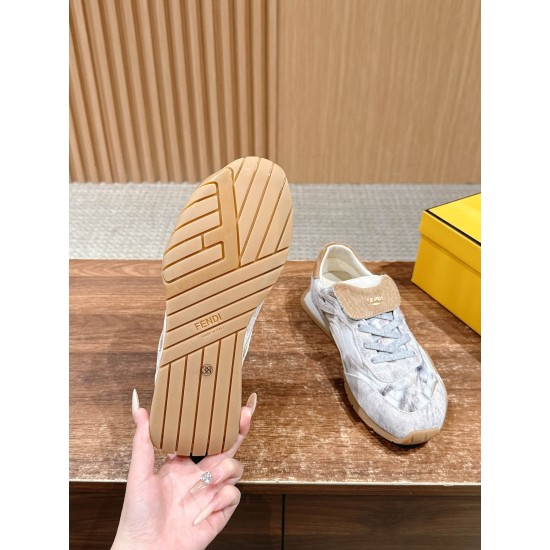 Fendi Sneakers