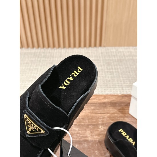 Prada Slippers and mules